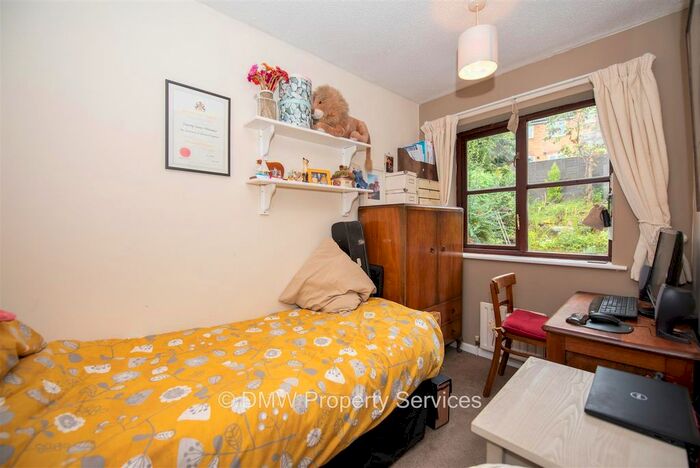 2 Bedroom End Of Terrace House To Rent In Astley Drive, Mapperley, Nottingham, NG3