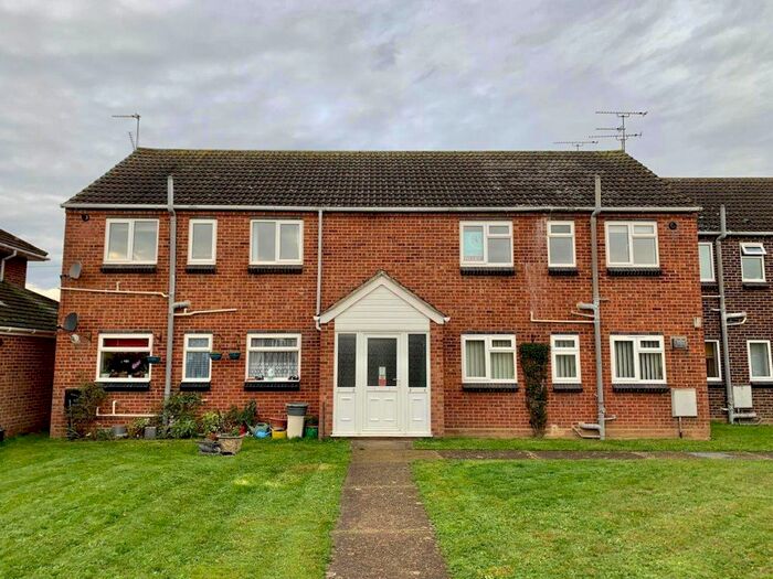 2 Bedroom Flat To Rent In Church View Court, Sprowston, Norwich, NR7