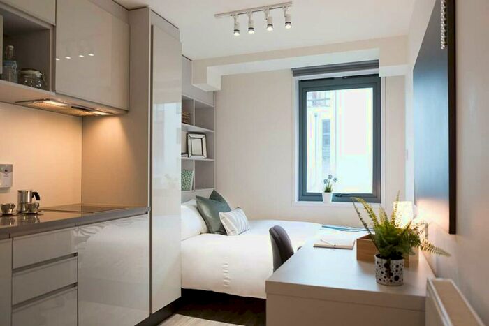 Studio To Rent In Market Road, N7