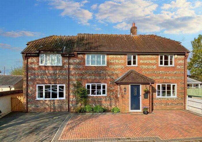4 Bedroom Detached House For Sale In Plumbley Meadows, Winterborne Kingston, Blandford Forum, DT11