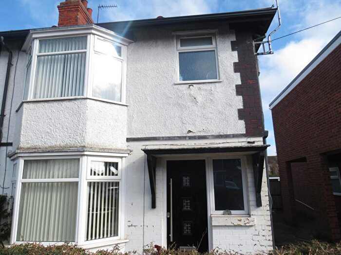 3 Bedroom House To Rent In Ellesmere Avenue, Hull, HU8