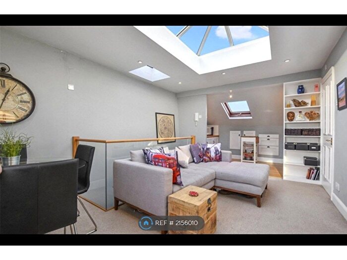 1 Bedroom Flat To Rent In Sutherland Avenue, City Of Westminster, London, W9