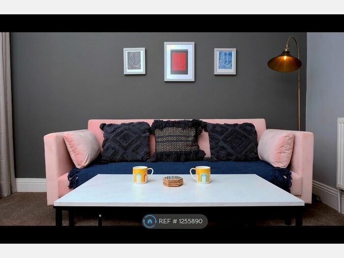 1 Bedroom Flat To Rent In Trafalgar Road, Scarborough YO12