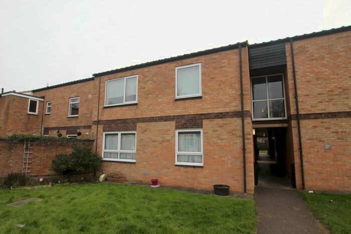1 Bedroom Flat To Rent In Tenby Close, Cambridge, CB1