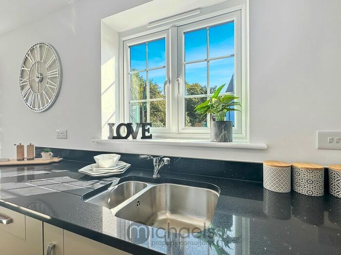 3 Bedroom End Of Terrace House For Sale In James Ward Road, 'st Michael's Place', Colchester, CO2