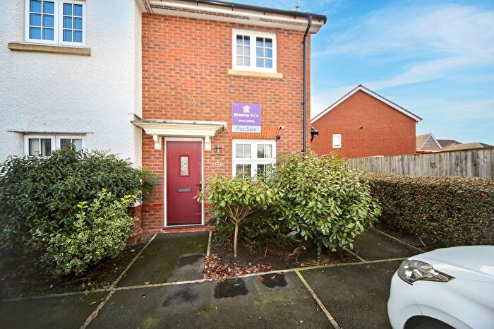 2 Bedroom Flat For Sale In Thomas Street, Wigan, WN5