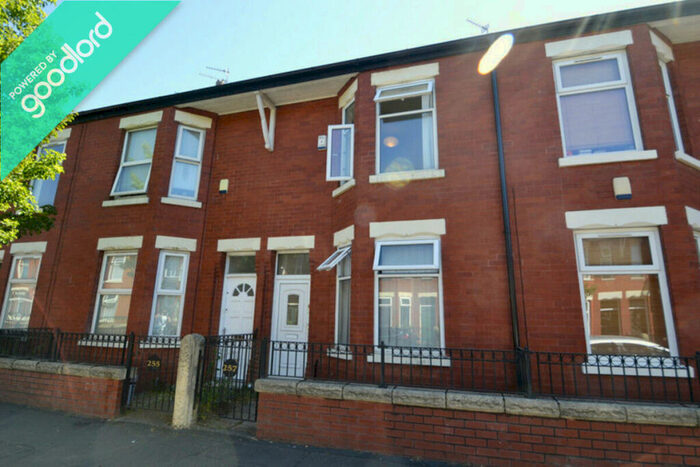 3 Bedroom Terraced House To Rent In Heald Place, Manchester, M14