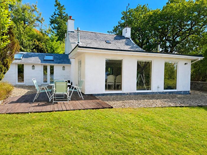 3 Bedroom Detached House For Sale In Nant Y Rhiw, Llanrwst, LL26