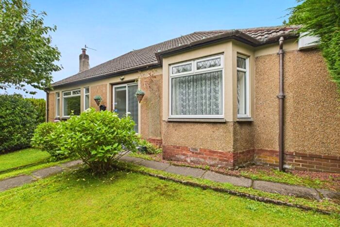 4 Bedroom Detached Bungalow For Sale In Carnwath Road, Carluke, ML8
