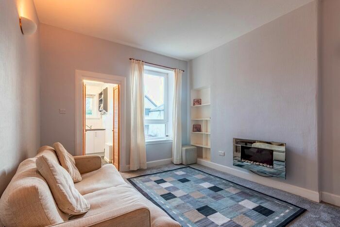 1 Bedroom Flat To Rent In Oswald Street, Falkirk, FK1