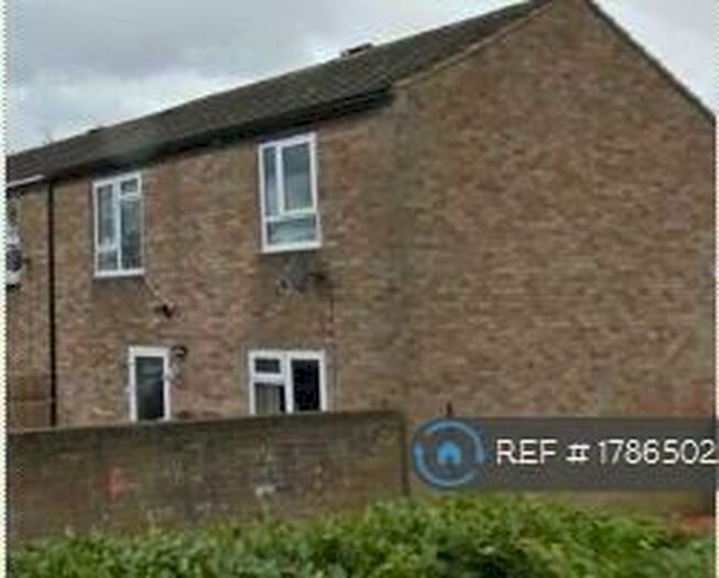3 Bedroom Terraced House To Rent In Kiln Way, Wellingborough, NN8
