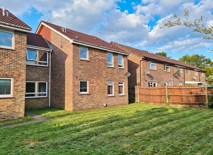 1 Bedroom Studio For Sale In Alfred Close, West Totton, SO40