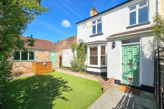2 Bedroom Semi-Detached House For Sale In Wellington Mews, Ripon, HG4