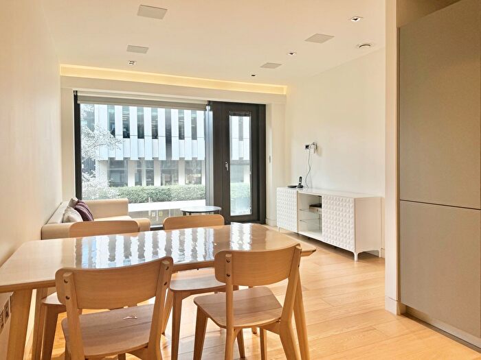 2 Bedroom Flat To Rent In Wood Street, London, EC2Y