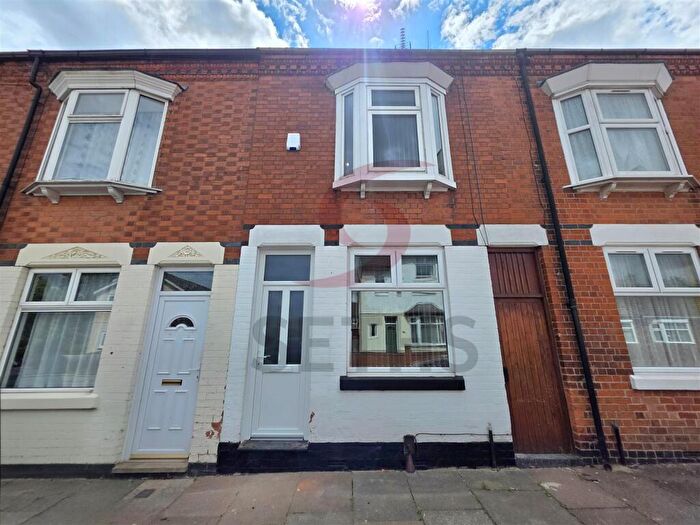 2 Bedroom Terraced House To Rent In Hobson Road, Abbey, Leicester, LE4