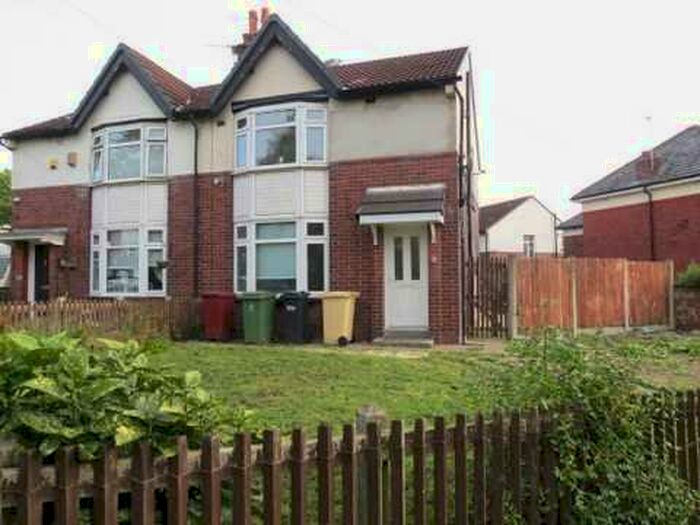 3 Bedroom Semi-Detached House To Rent In Colmore Street, Bolton, BL2