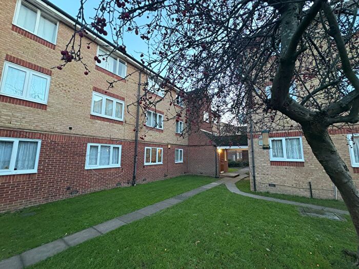 1 Bedroom Flat To Rent In Barbot Close, London, N9