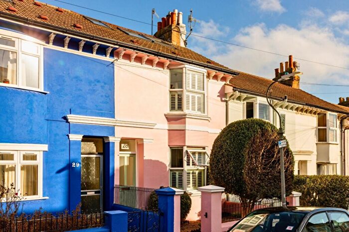 3 Bedroom Terraced House For Sale In Hamilton Road, Brighton, BN1