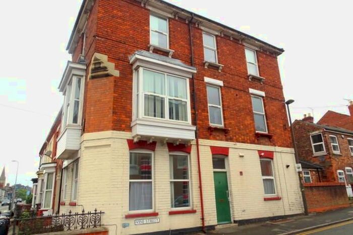2 Bedroom Flat To Rent In Monks Road, Lincoln, LN2