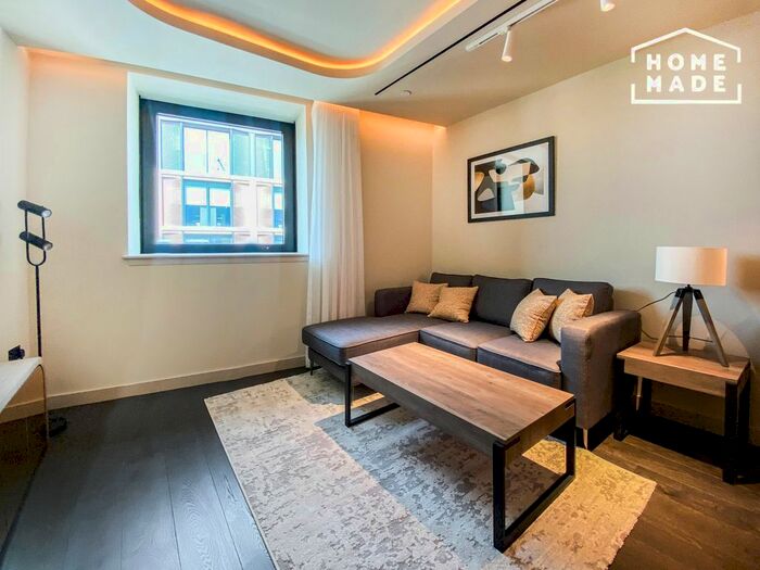 2 Bedroom Flat To Rent In Fareham Street, London, W1F