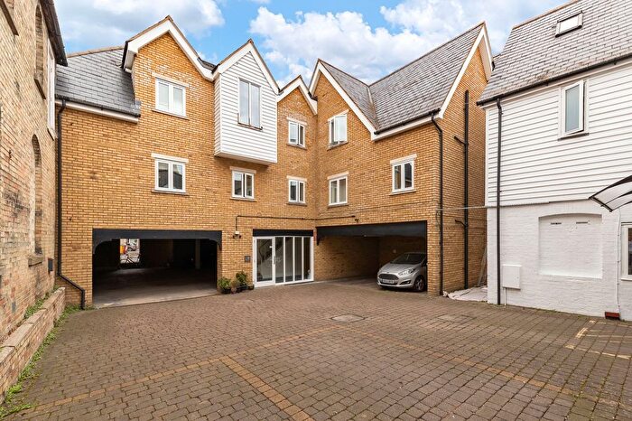 2 Bedroom Flat To Rent In Jepps Lane, Jepps Courtyard Jepps Lane, SG8