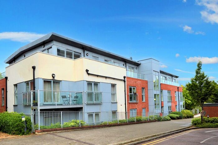 1 Bedroom Flat To Rent In Charrington Place, St Albans, AL1