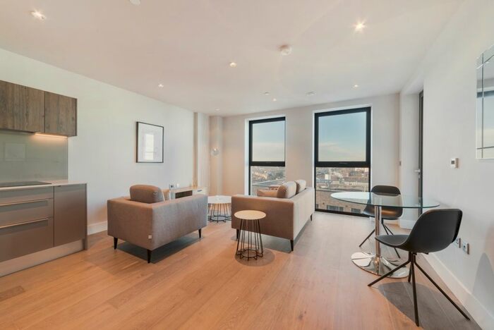 1 Bedroom Flat To Rent In St Josephs Street, Battersea Exchange, Battersea, London, SW8