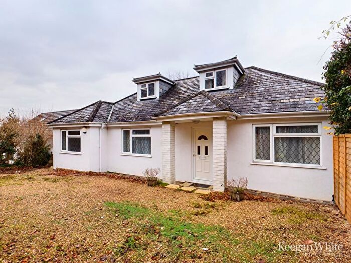 4 Bedroom Chalet To Rent In Cock Lane, High Wycombe, HP13