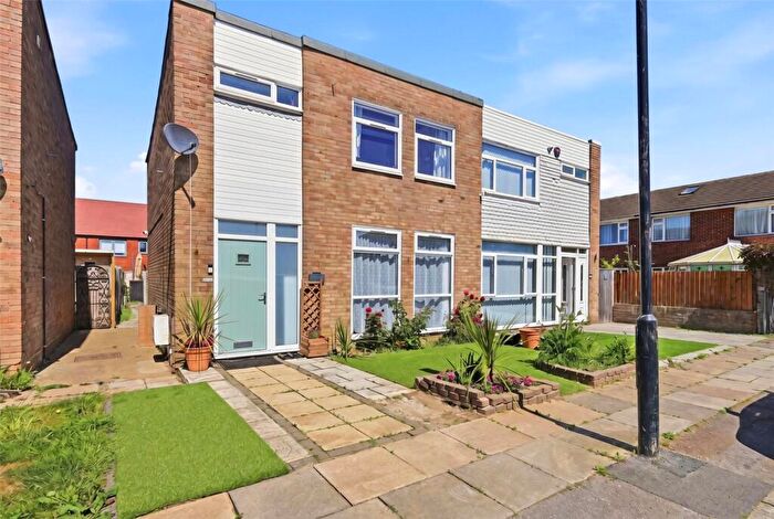 3 Bedroom Semi-Detached House For Sale In Townfield Walk, Great Wakering, Essex, SS3