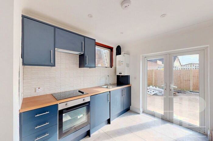 1 Bedroom Maisonette To Rent In Balcombe Road, Horley, RH6