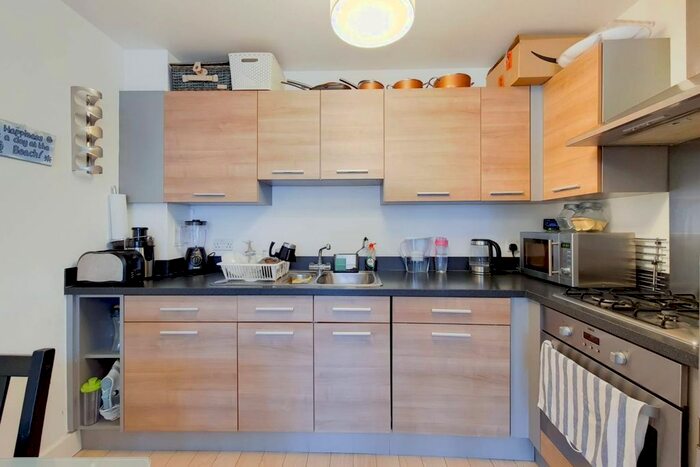1 Bedroom Flat To Rent In Tarves Way, Greenwich, London, SE10