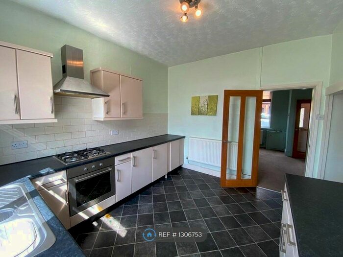 2 Bedroom Terraced House To Rent In Brunswick Street, Dukinfield SK16