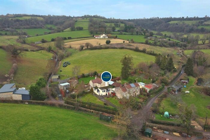 2 Bedroom Property For Sale In Broadmoor Lane, Weston, Bath, BA1