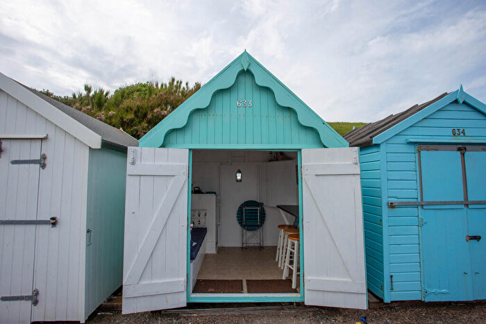 Chalet For Sale In Beach Hut, IP11
