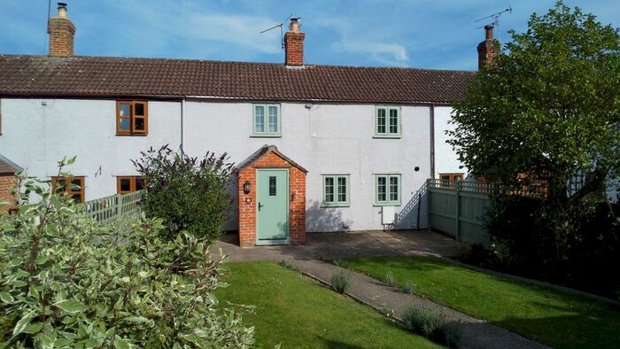 3 Bedroom Terraced House For Sale In Station Cottages, Shrivenham, Swindon, SN6