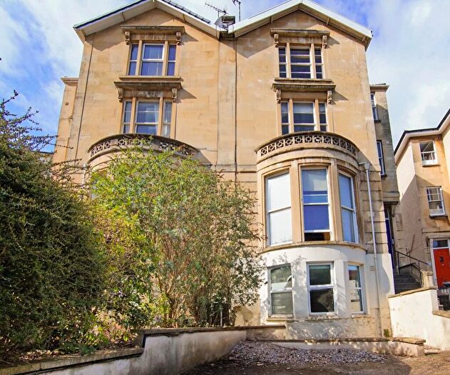 2 Bedroom Apartment To Rent In Cotham Brow, Cotham, Bristol, BS6