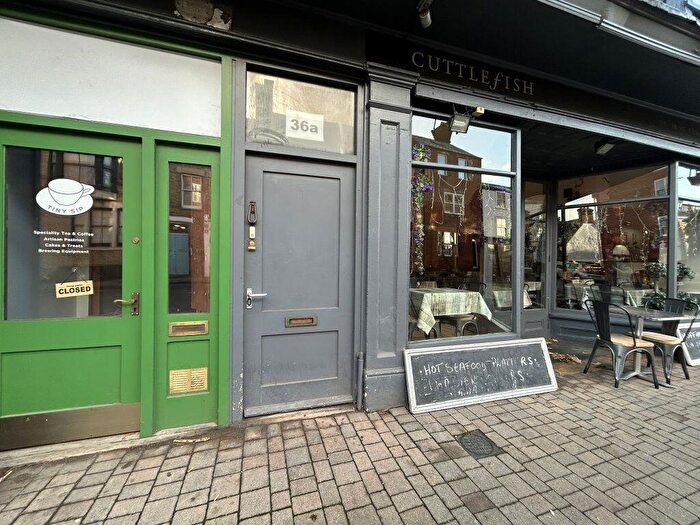 6 Bedroom Flat To Rent In St Clements Street, OX4