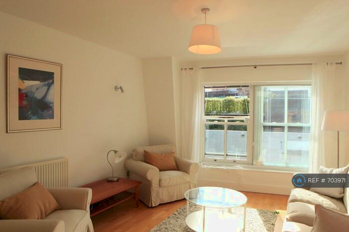 1 Bedroom Flat To Rent In Farringdon Road, London, EC1M