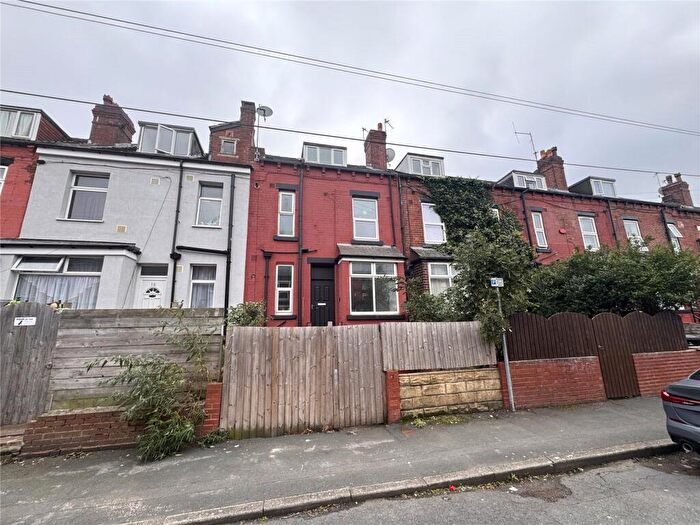 2 Bedroom Terraced House To Rent In Compton Row, Harehills, Leeds, LS9