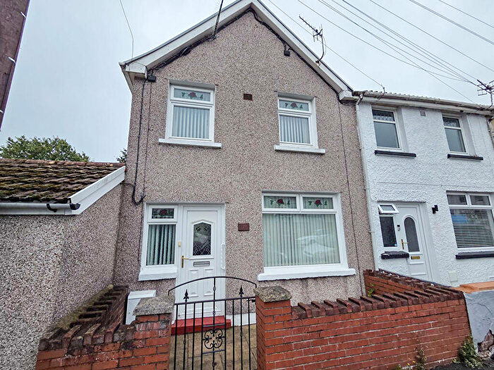2 Bedroom Terraced House For Sale In Berllanllwyd Street, Hengoed, CF82