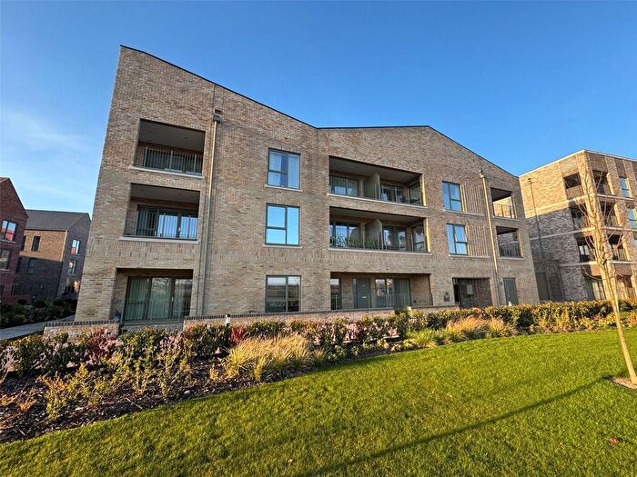 2 Bedroom Flat To Rent In Marleigh Avenue, Cambridge, Cambridgeshire, CB5