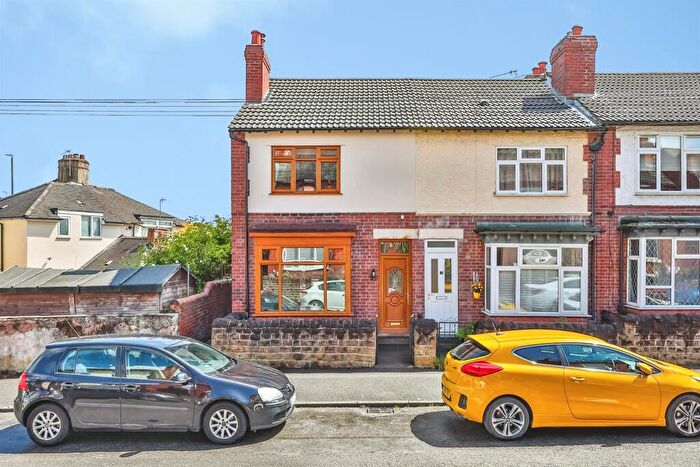 3 Bedroom End Of Terrace House For Sale In Whitworth Road, Ilkeston, DE7