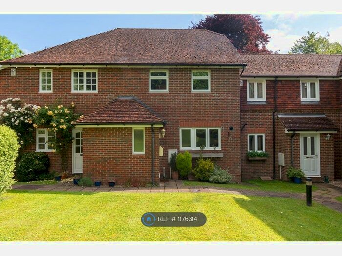 2 Bedroom Terraced House To Rent In Moorfield, Holmwood, Dorking, RH5