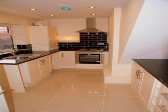 1 Bedroom Flat To Rent In Wavertree, Liverpool, L15