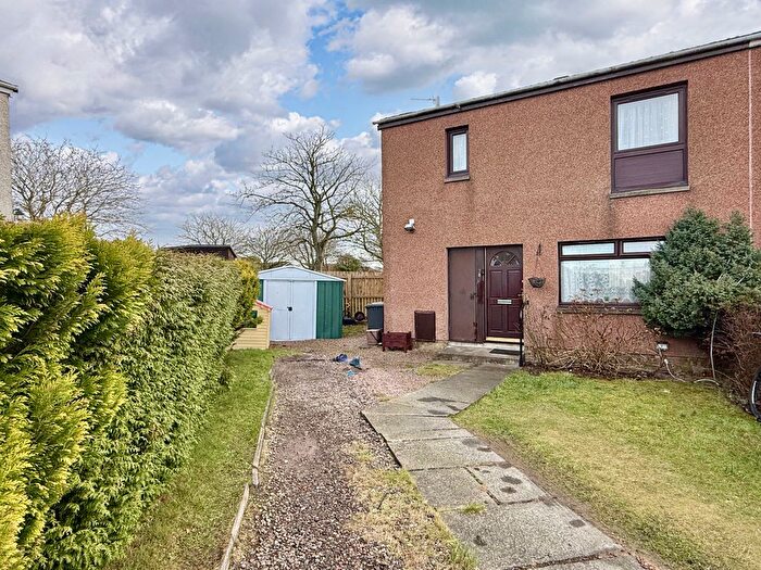 3 Bedroom Terraced House For Sale In Kennedy Avenue, Montrose, DD10