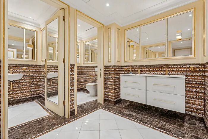 8 Bedroom Town House To Rent In Belgrave Square, London, SW1X