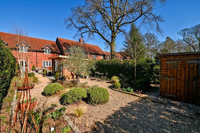 3 Bedroom Terraced House For Sale In Besselsleigh, Oxfordshire, OX13