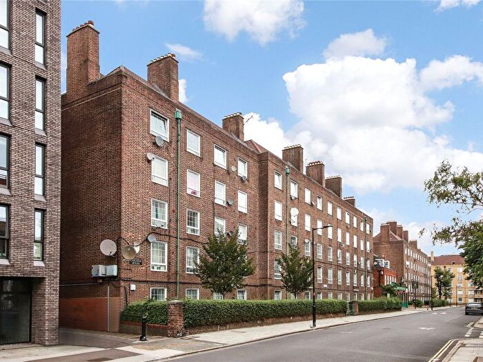 3 Bedroom Flat To Rent In Pardoner Street, London, SE1