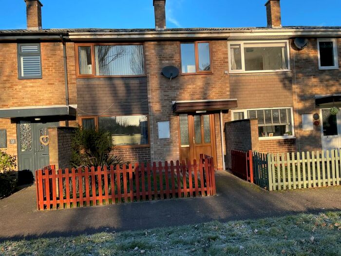 3 Bedroom Terraced House To Rent In Browning Court, Tattershall, LN4