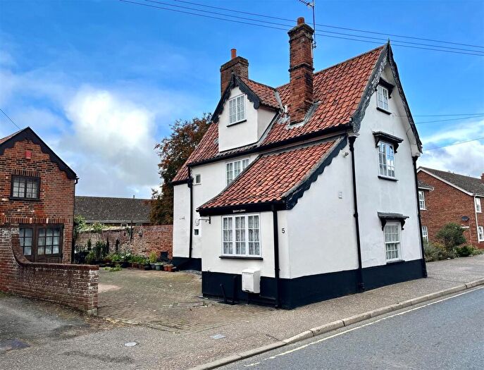 3 Bedroom House For Sale In Cock Street, Wymondham, NR18
